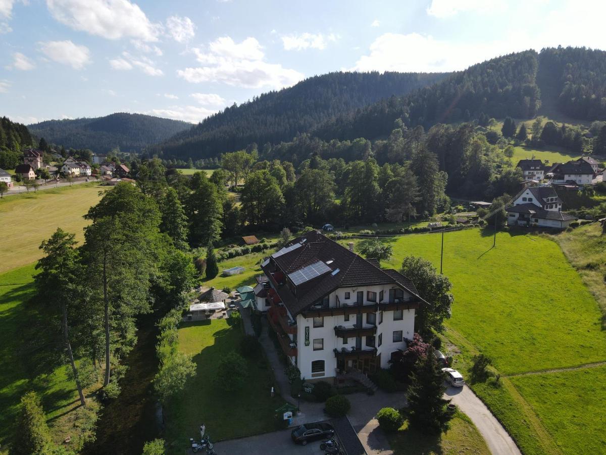 Hotel Enz Residenz Enzklösterle Exterior foto