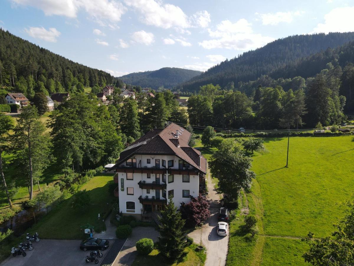 Hotel Enz Residenz Enzklösterle Exterior foto